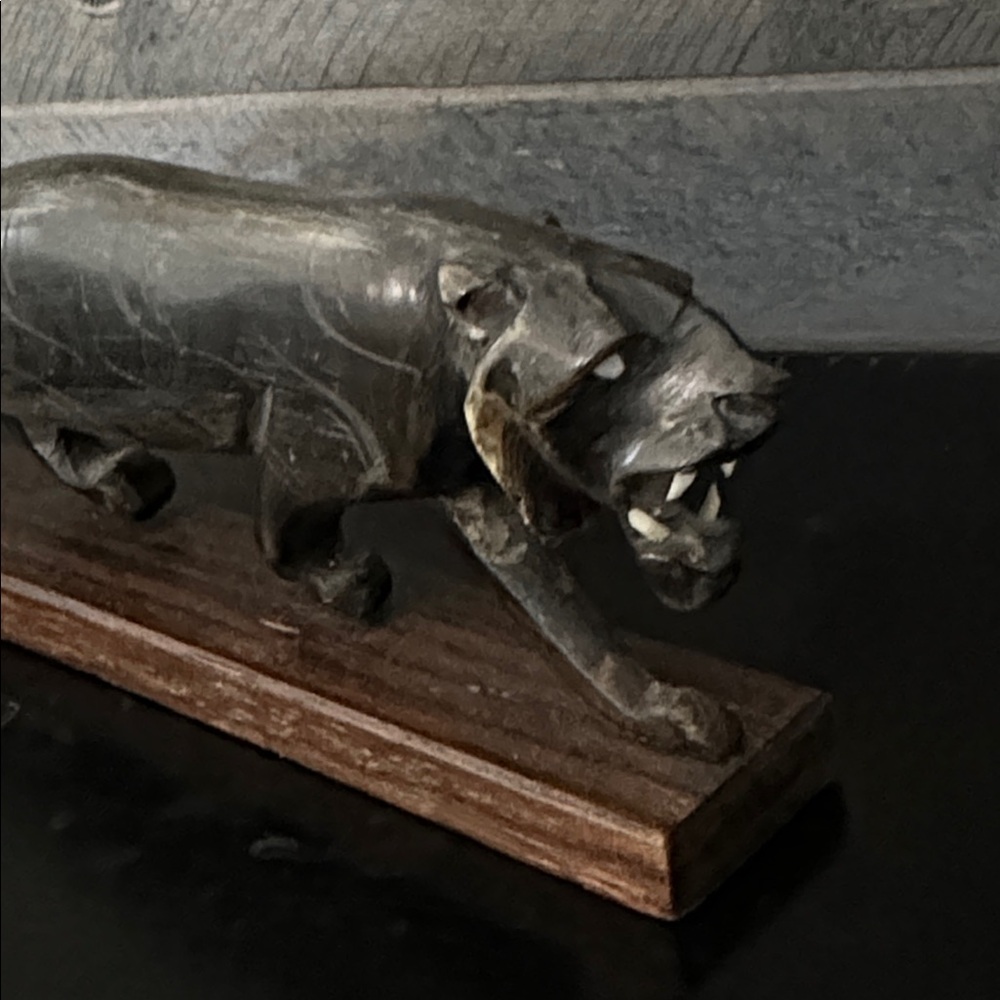 Vintage Carved Buffalo Horn Panther Sculpture - Picture 2 of 3